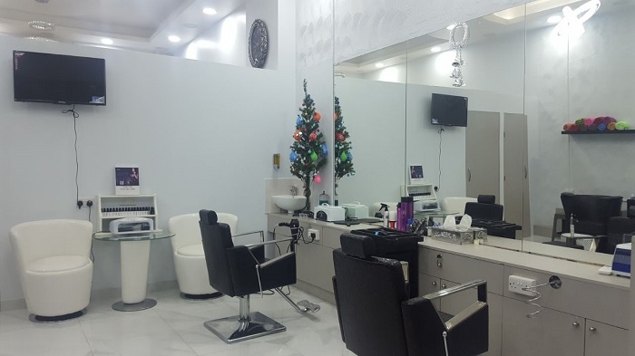 Dazzle Beauty AED11 For AED 11 at Dazzle Divalicious Ladies Salon